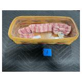 Antiques/Household/Collectibles/Furniture/Glassware