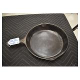 Antiques/Household/Collectibles/Furniture/Glassware