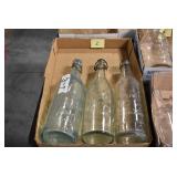 ANTIQUES/HOUSEHOLD/GLASSWARE/COLLECTIBLES