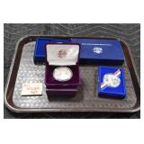 ANTIQUES/HOUSEHOLD/GLASSWARE/COLLECTIBLES