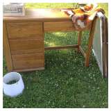 Wood desk $20