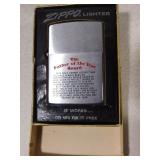 Zippo Lighter, Presentation