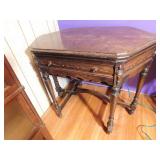 Atwater Kent Radio Table v1