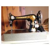 Singer Sewing Machine, portable w/case