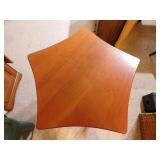 Duckloe Table, Portland PA