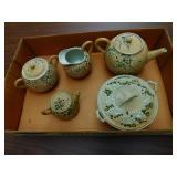 Art Pottery Set