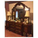 Dresser w mirror