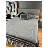 Front upstairs bedroom