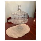 Beautiful heavy crystal 4 in 1 cake stand