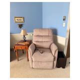 Golden lift chair