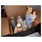 VIRGIN MARY FIGURINES