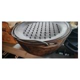 Cast iron Dutch oven