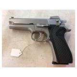 LIVE WEEKLY AUCTION