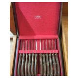 Cutco Knife Set! Like New!!!