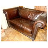 COMFORTABLE LEATHER LOVE SEAT