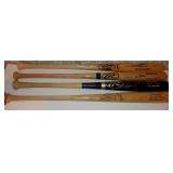AUTOGRAPHED BASEBALL BATS : WILLIE MAYS, BOB GIBSON, SAMMY SOSA, ?