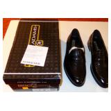 NOS STACY ADAMS SNAKE SKIN SHOES 9.5