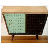 RETRO RECORD CABINET