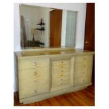 MID CENTURY MODERN DRESSER