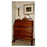 EXCELLENT OAK DROP FRONT SECRETARY