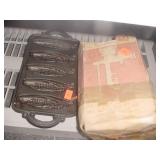 cast iron corn bread pan