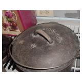 Macdonald cast iron kettle