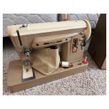 Singer Sewing Machine