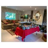 Grasons CO City of Angels Holiday Giftgiving Sale, Porter Ranch