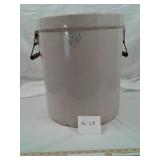 Number 10 Heart Crock