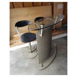 Small Portable Bar with 2 Chairs