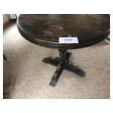 32in Round Top Table