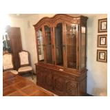 Thomasville 2 Piece Hutch