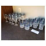 22 Piece Glassware Set