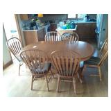 Richardson Brothers Dining Room Set