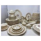 Stetson American Beauty 22K Gold China Set Service for 12