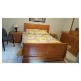 sleigh bed