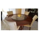 dining room table with lazy suszan