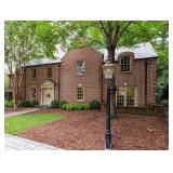 25% Historic Brookhaven Sale in the Carriage House