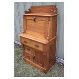 C/1880 Nice Cherry slant front Victorian desk w/pigeon holes 