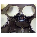 , Top hat, 2 Floor Cymbals and Seat w/storage 