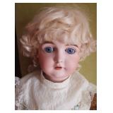 Closeup of Blow Glass Sleep Eyes