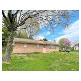 BRICK RANCHER IN GREAT LOCATION!