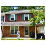 2 Bedroom Townhome in St. Albans with River Views