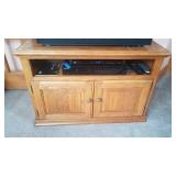 Small Oak Media Stand
