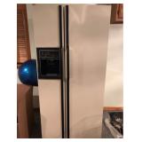 GE Refrigerator