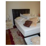 queen adjustable bed