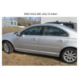 Volvo S80 with 7000 miles
