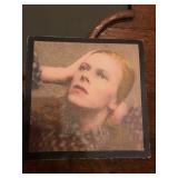 WONDERFUL DAVID BOWIE ALBUM ONLY NO RECORD