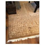 Super Fine Hand Knotted Wool Rug