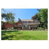 QUALITY South Orange Sale - Newstead Section